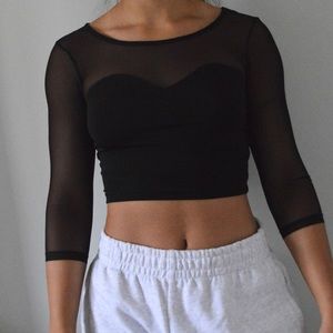 H&M divided mesh crop top Size XS